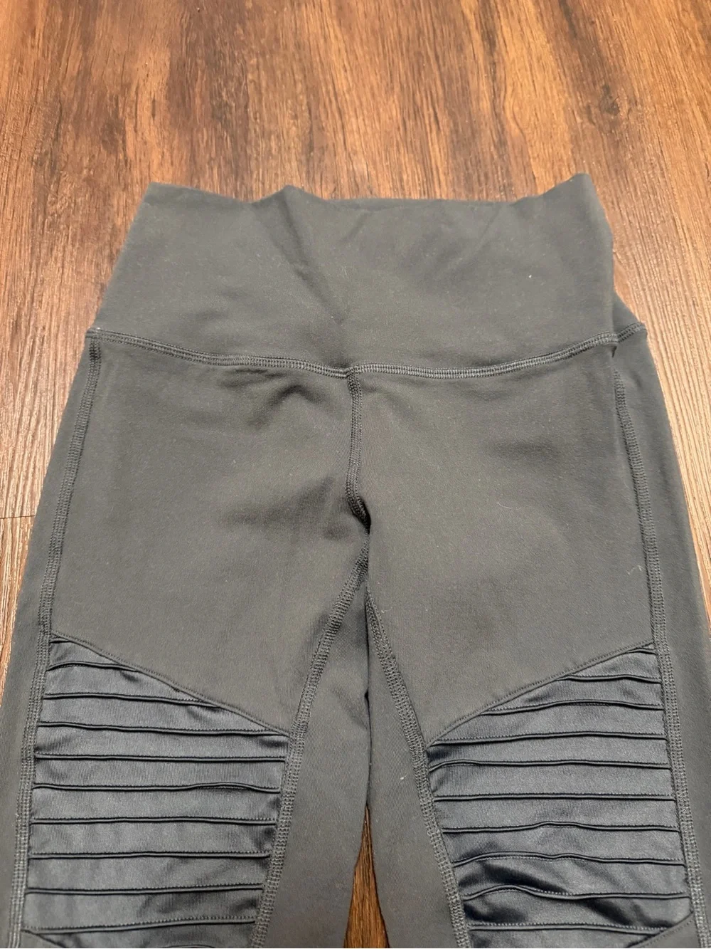 Alo Yoga Slate Gray Moto Leggings Ribbed Mesh Activewear